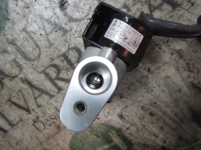 Клапан TRV, кондиціонера 924871682R Renault (RVI)