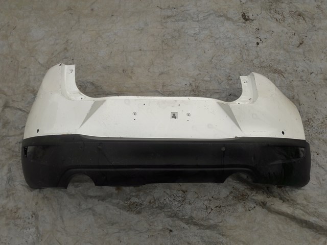 DK8A50221 Mazda Буфер (бампер) задній
