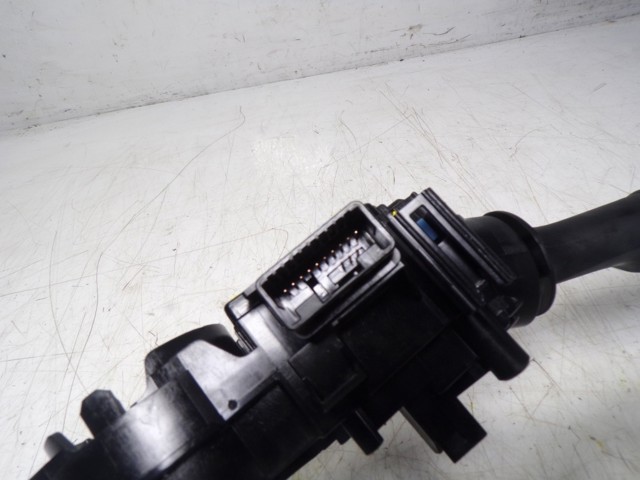  Перемикач підрульовий, лівий Toyota RAV4 4