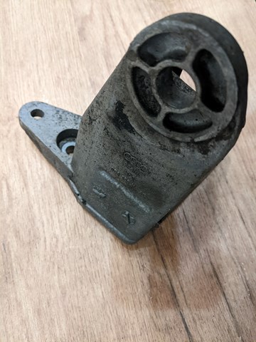 8D0399114AC VAG 
