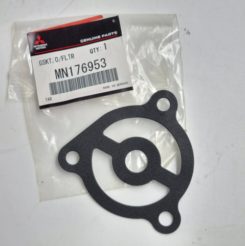 MN176953 Mitsubishi 