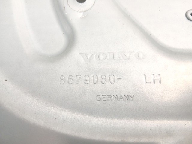 30737675 Volvo 
