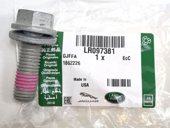  Land Rover LR090697