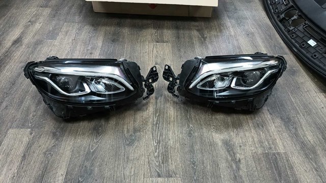 Фари Mercedes A2539065101 ціна, від 491.40 USD
