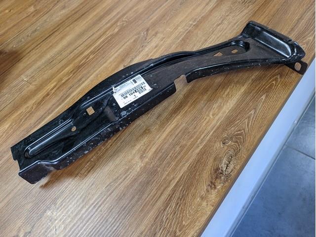9810448680 Peugeot/Citroen Кріплення фари передньої, лівої
