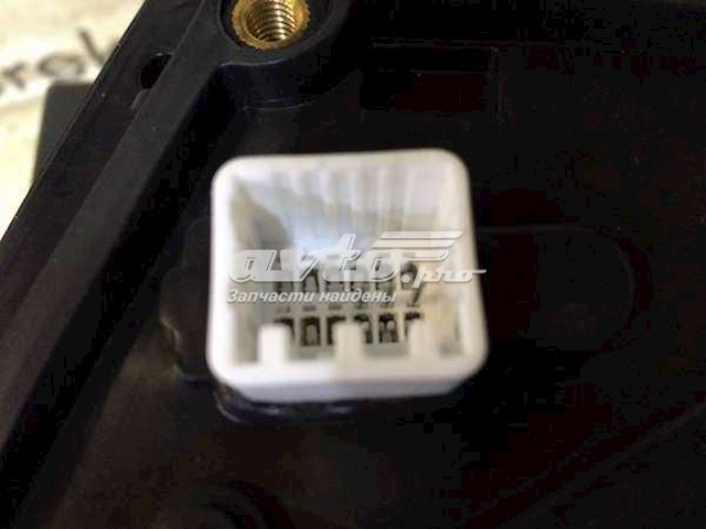 STKA829402 SAT Дзеркало заднього виду, ліве