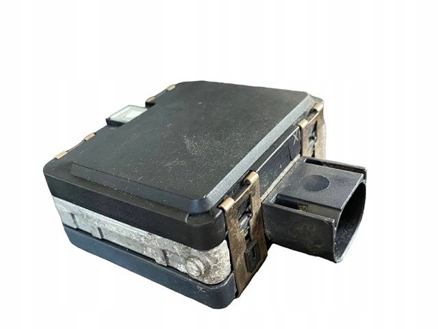  Tesla 103822400B ціна, від 141.08 USD