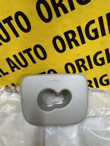 Заглушка днища кузова Volvo 32130722 ціна, від 21.77 USD