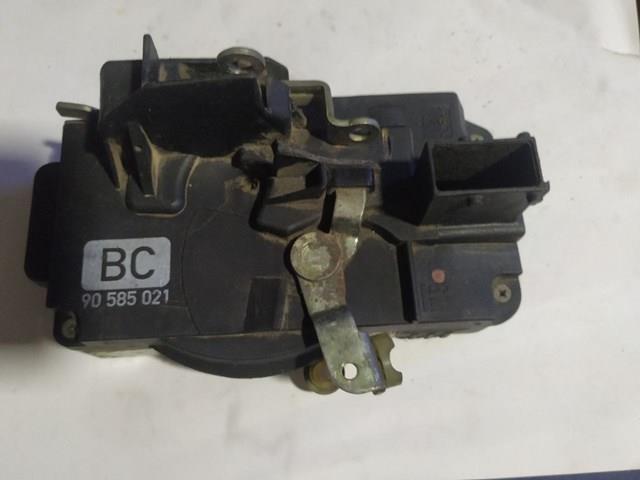 90585021 General Motors Замок водійських дверей