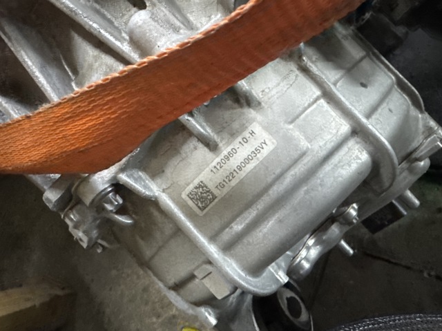  Tesla Motors 112096010H