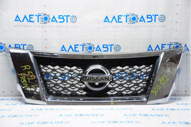 Решітка радіатора 623103KA0B Nissan/Infiniti