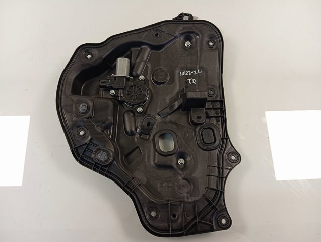 KB7W7297X Mazda 