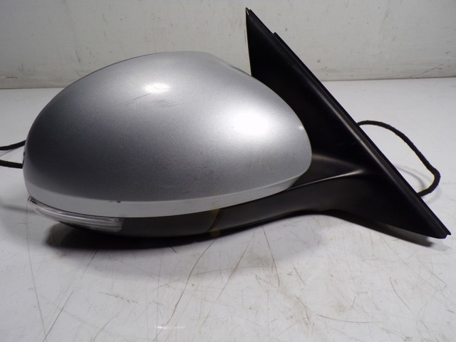 Корпус дзеркала заднього виду, правий VAG 5L1857508AA9B9 ціна, від  USD