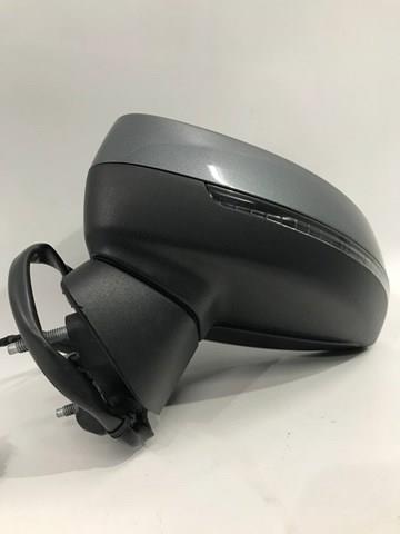 Ліве бокове дзеркало 8V5857409J9B9 VAG