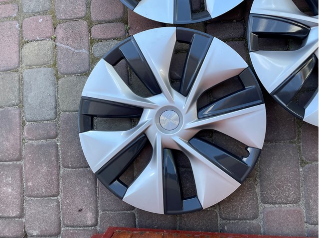 Купити 104423500B Tesla 