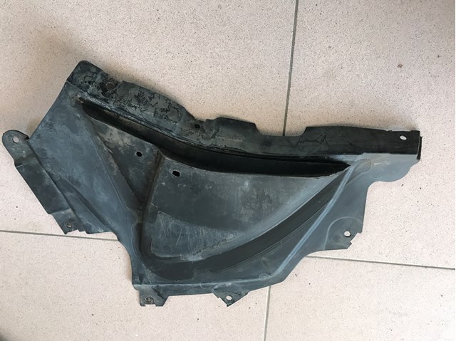 Підкрилок переднього крила, правий передній BMW 51718074892 ціна, від 22.80 USD