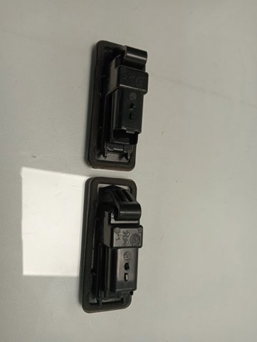 Купити 9815226680 Peugeot/Citroen Ліхтар підсвічування заднього номерного знака