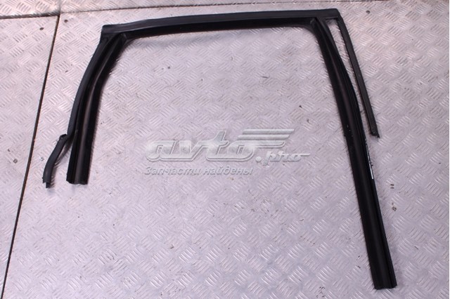 31352215 Volvo 