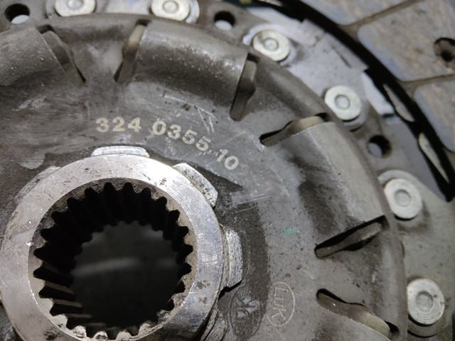 Диск зчеплення ведений VAG 324035510