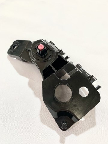 5211633100 Toyota Направляюча переднього бампера, ліва