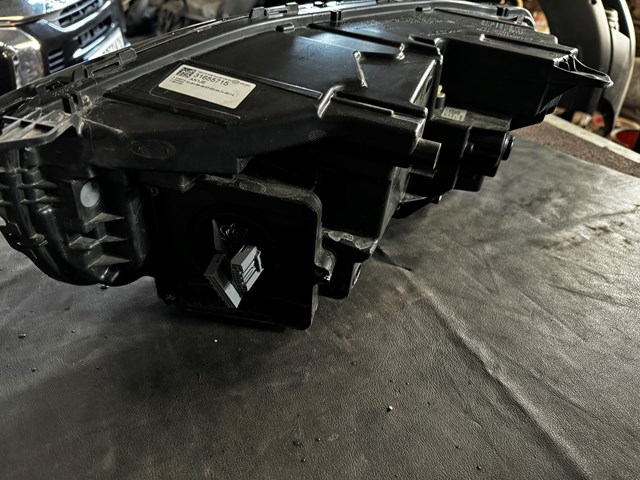 Основна фара - вставка Volvo 31655715 ціна, від 562.43 USD