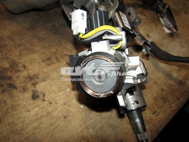 4408A136 Mitsubishi 