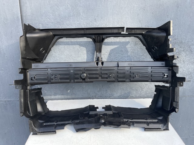 Купити 51748074611 BMW Повітропровід радіатора