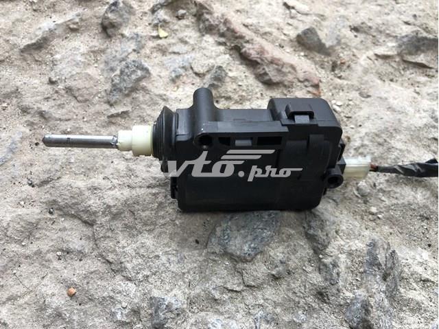 Купити 24438209 General Motors Мотор-привод відкриття лючка бака