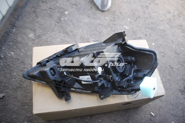 Купити 26060EM30A Nissan/Infiniti Основна фара в зборі ліва