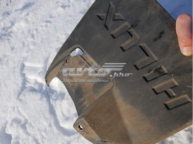 Бризковики передній, правий 766210K140 Toyota