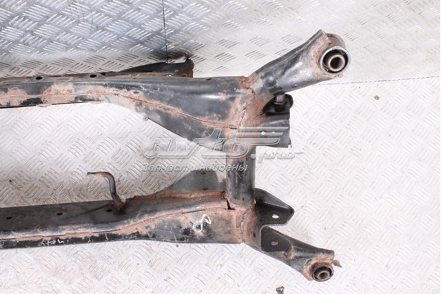 Купити 4100A050 Mitsubishi Балка задньої підвіски, підрамник