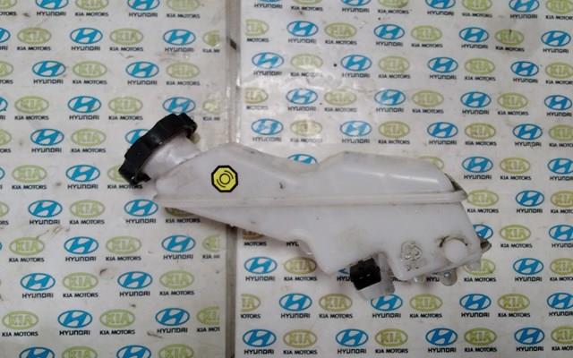Купити 58511C6800 Hyundai/Kia Бачок головного гальмівного циліндру (гальмівної рідини)