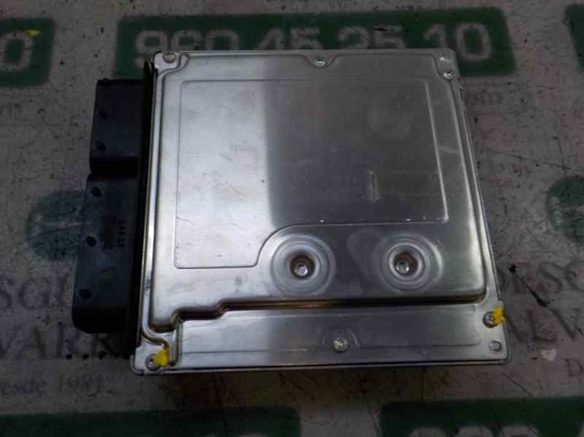 Електронний блок керування двигуном 0281013251 BMW