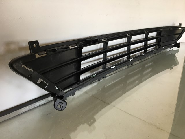 Купити KS7317B968B Ford Решітка переднього бампера, нижня
