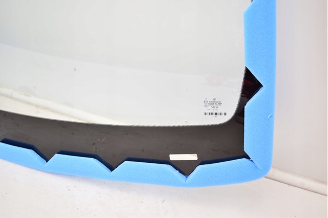 Лобове скло A1666701301 Mercedes
