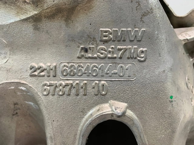 22116864614 BMW 