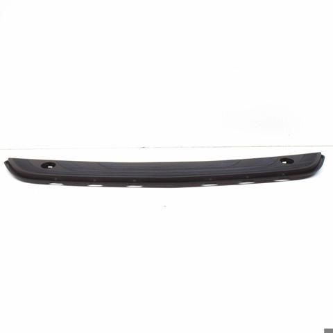 Накладка бампера переднього Mercedes A90788505009K83 ціна, від 31.94 USD