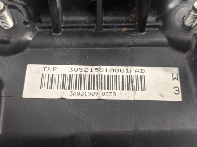 305215810001 Mercedes 