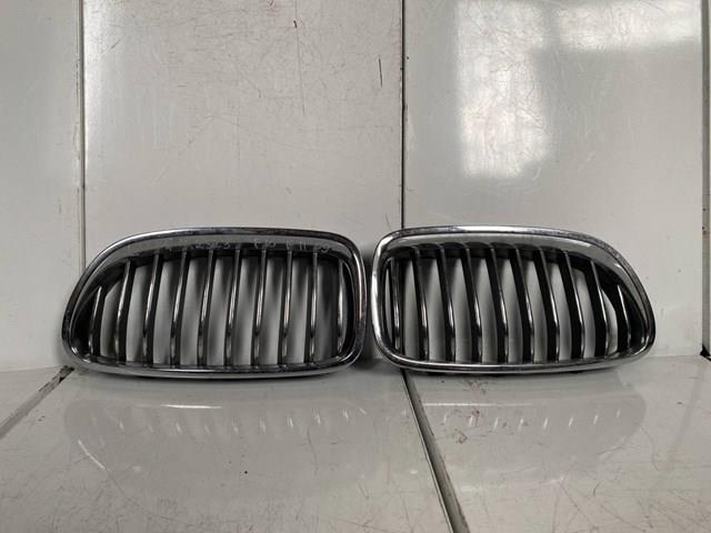 7412324 BMW Решітка радіатора права