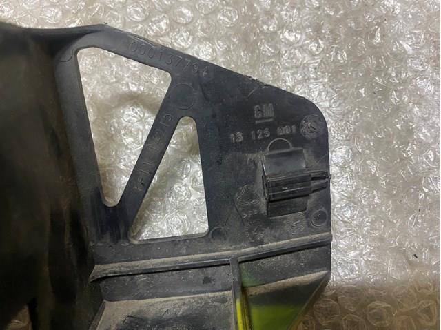 Кронштейн бампера переднього, центральний General Motors 13125001 ціна, від 19.75 USD
