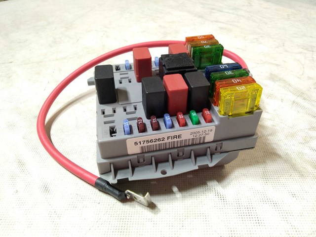  51753826 Fiat/Alfa/Lancia