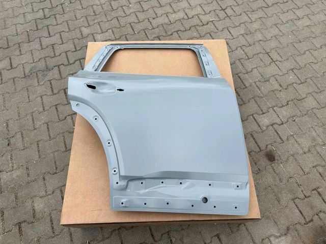 Купити VAY07202XB Mazda Двері задні, праві