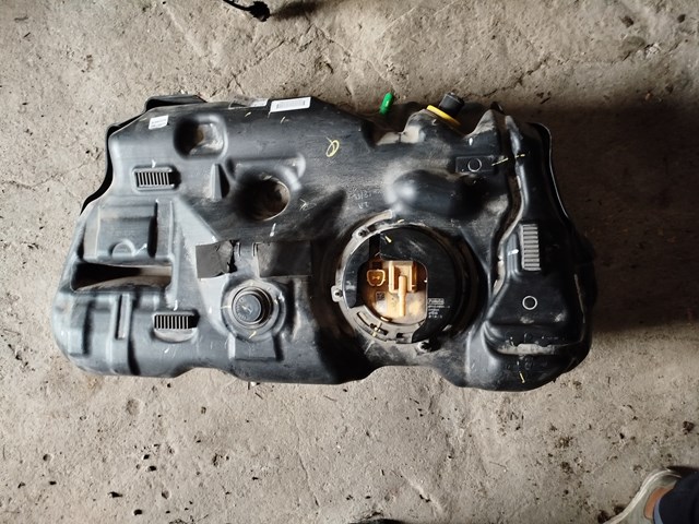 Купити GN1Z9002A Ford Бак паливний додатковий