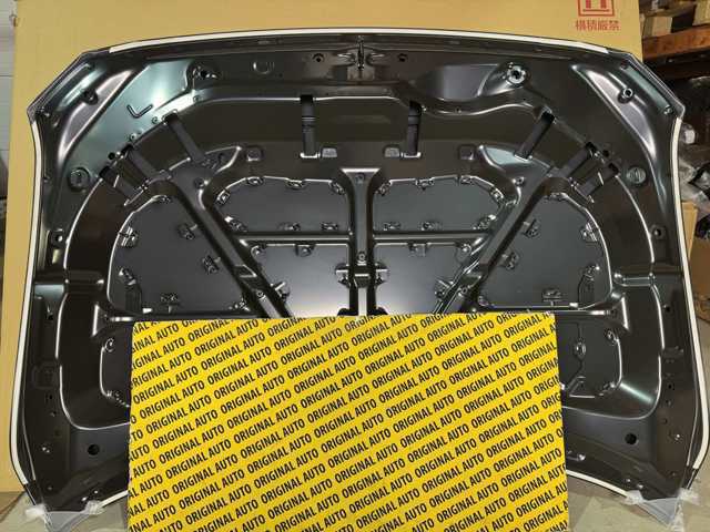 Капот KBY05231XC Mazda
