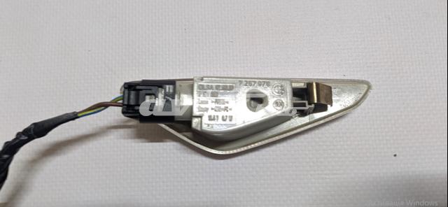 Правий покажчик повороту - лампа BMW 7171008 ціна, від 16.08 USD