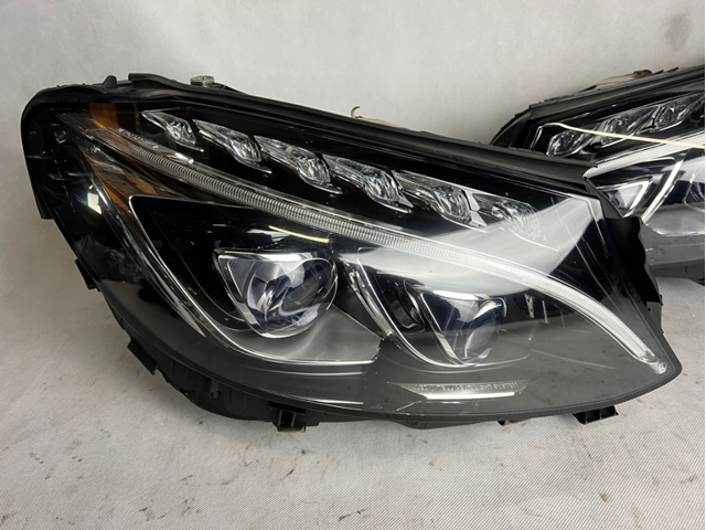  Mercedes A2059063204 ціна, від 494.44 USD