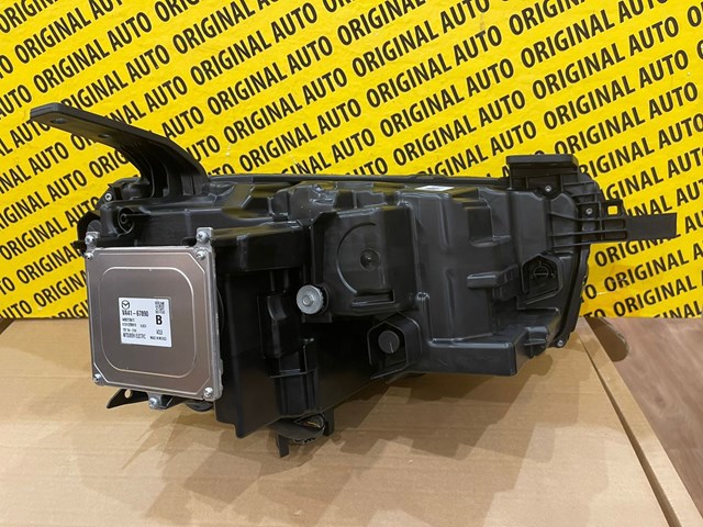VA4151040C Mazda Фара дальнього світла в зборі