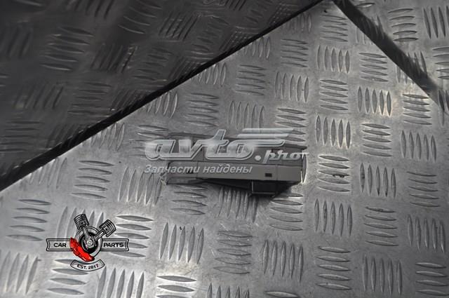 93700C1100TGG Hyundai/Kia 