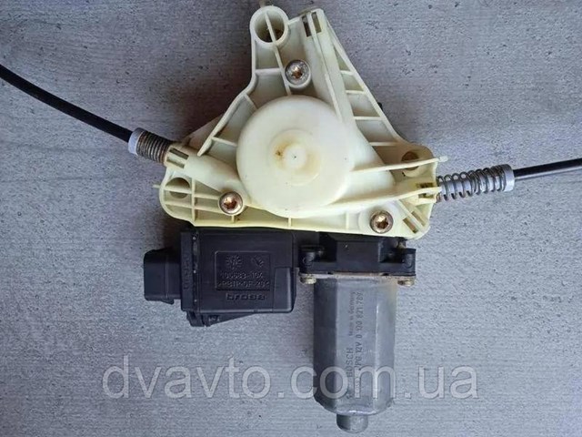 0130821789 Mitsubishi Привід ліфта задній