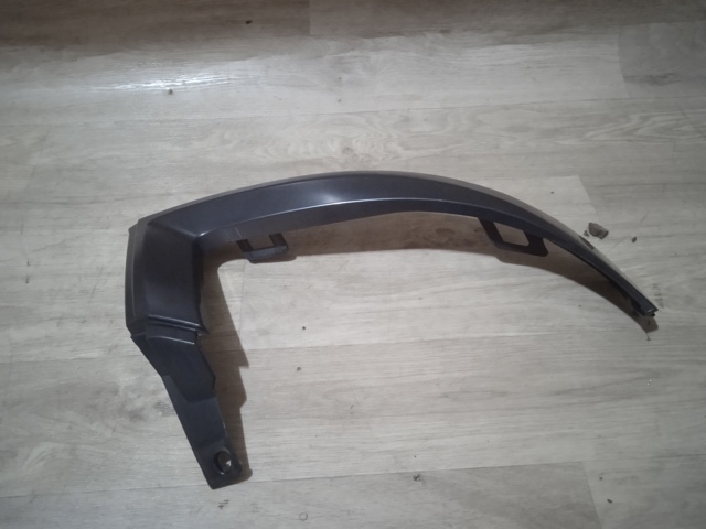 Вія (накладка) правої фари Dega FIA09DO005 ціна, від 9.42 USD